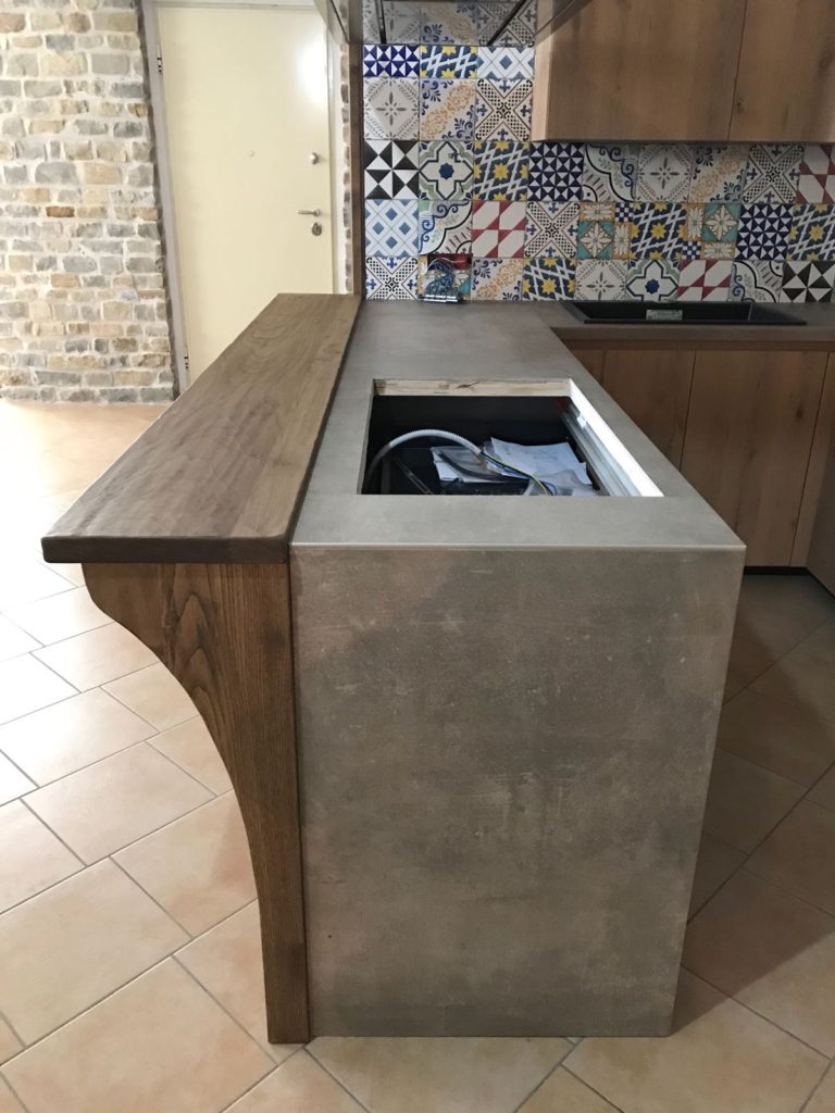 Realizzazione top cucina a Sant’Egidio del Monte Albino